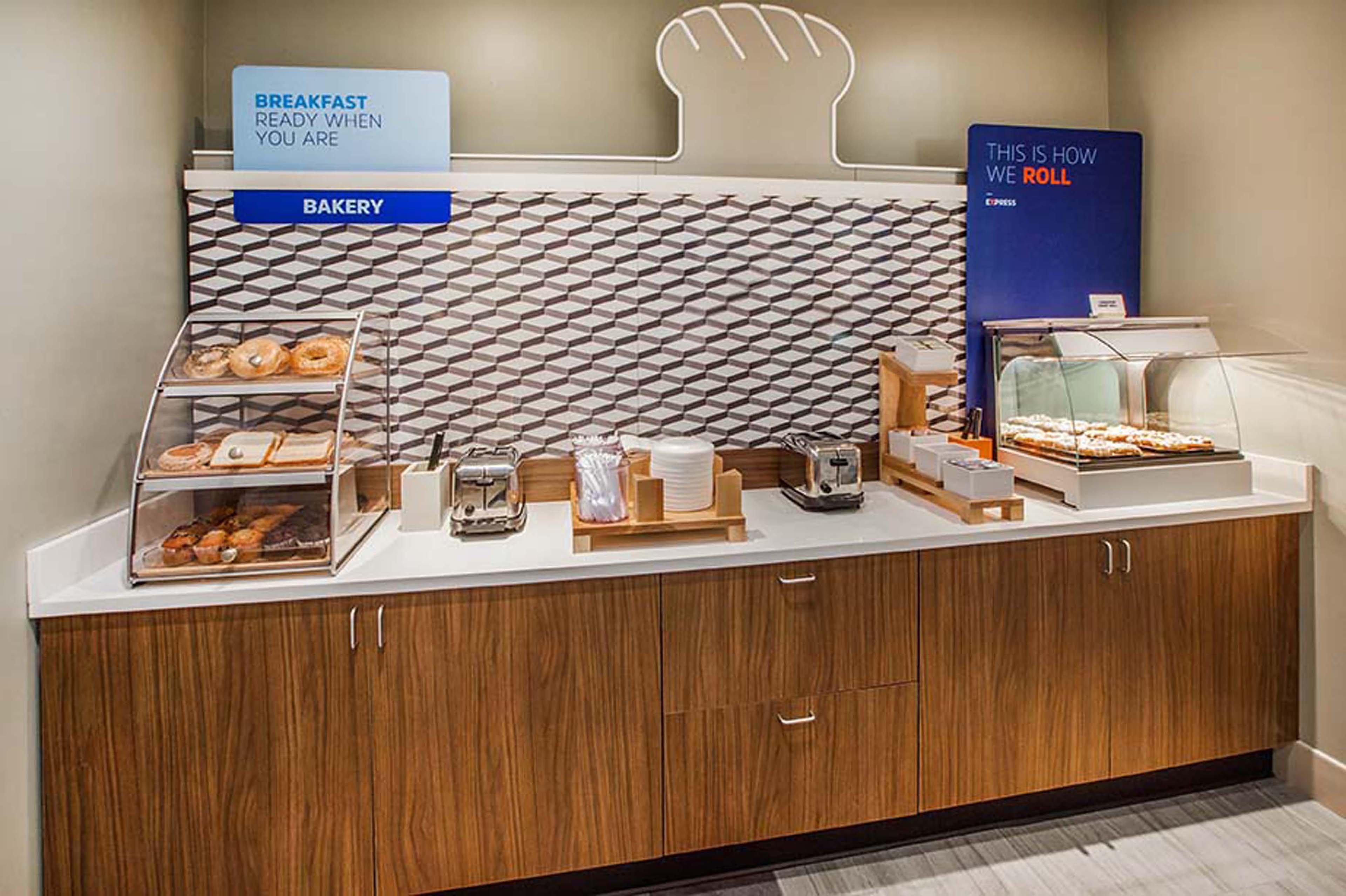 Holiday Inn Express Lake Wales North-Winter Haven By Ihg Waverly Luaran gambar