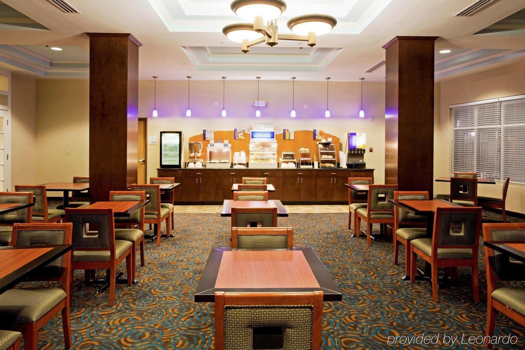 Holiday Inn Express Lake Wales North-Winter Haven By Ihg Waverly Luaran gambar